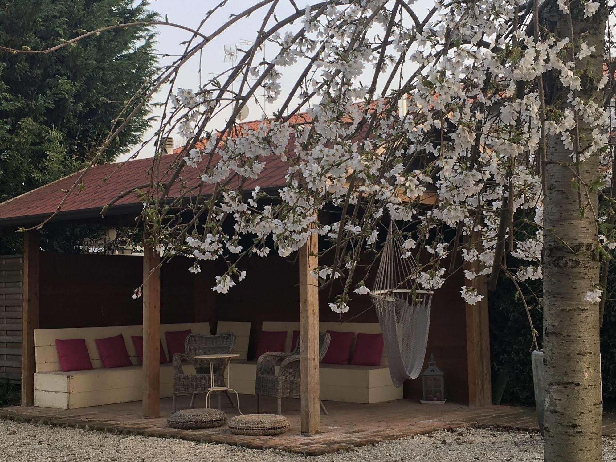 Agriturismo Corte Rocca San Giorgio di Mantova Exteriör bild